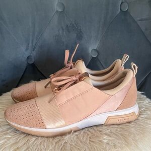 Ted Baker Women's Pink Sneakers